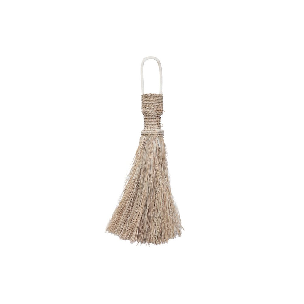 Wall Hanging Cloe