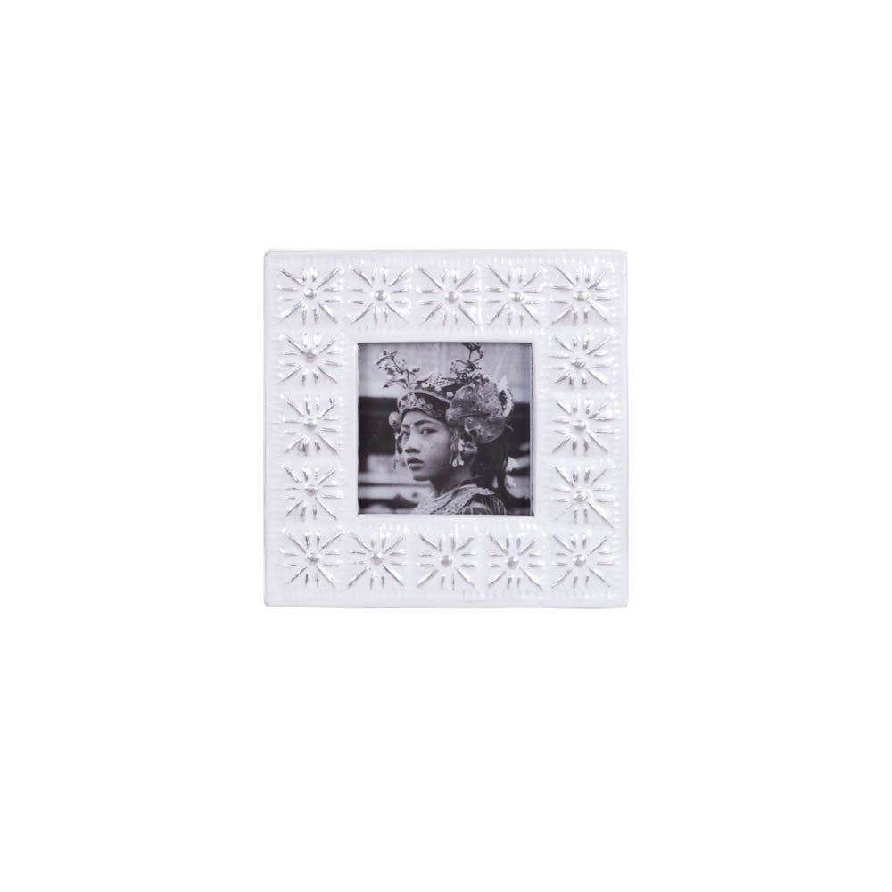Photo Frame Embossed Bali Sun White