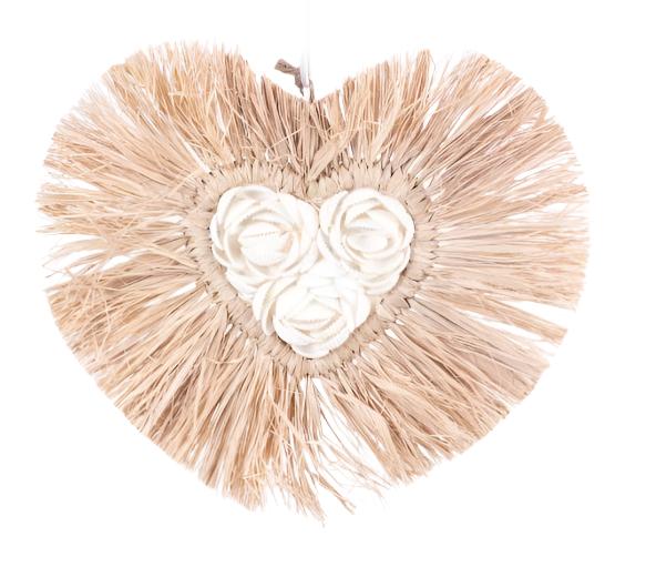 Wall Decor Shell Raffia Heart